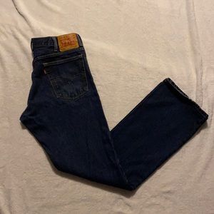 Levi jeans